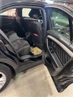 Ford Taurus